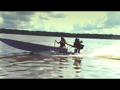 1848 Extreme Series with Pointed Bow