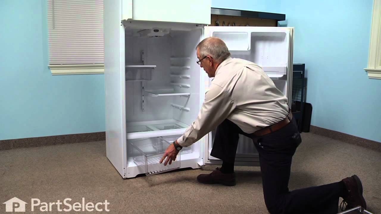 Replacing your Lower Crisper Drawer - Clear Replacing your Lower Crisper Drawer - Clear