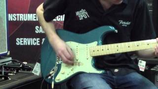 Video thumbnail for Vox Limited Edition AC30C2 by The Music Spot