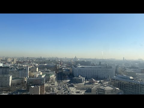No domingo, dei uma volta por Moscou enquanto trabalhava 2022-03-07