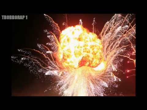 AMAZING RC 3D DUO MUSICAL NIGHT FLYING PYROTECHNIC DISPLAY AZZA & SONNY HEADCORN AIRSHOW - 2015