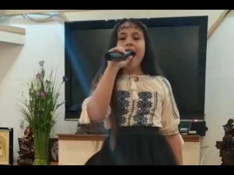 Andrada Cinăzan, 9 y.o. , ROMANIA, Hora din Moldova (cover)