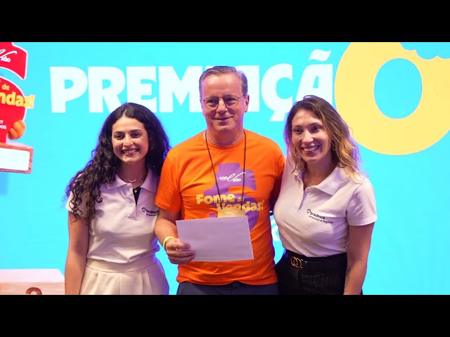 Cobertura em vídeo do Summit BRCondos Fome de Vendas no Bradesco Seguros Paulista em SP. Mostra credenciamento, palestras, networking e cerimônia de entrega de troféus aos premiados. Foto e Vídeo: Bruno Arita.'