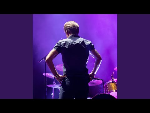 Video thumbnail for Renkli Rüyalar Oteli (Live)