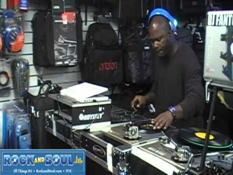 Grand Wizard Theodore @ Rock&Soul's Holiday DJ Party 2010