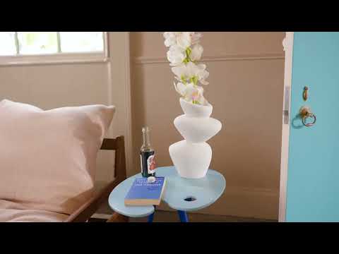 Roasted Macadamia | Carte Blanche | Farrow & Ball