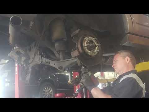Rear Differential replacement 2012 Ford Expediton.