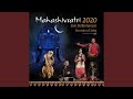 Mor Bani Thanghat Kare (feat. Aditya Gadhvi) (Garba Medley) (feat. Aditya Gadhvi) (Live)