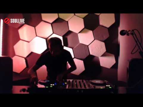 Ground Floor Radioshow Level 41 - Paul Begge (12.07.2016)