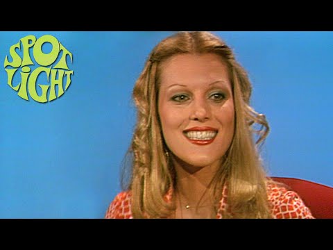Singers Unlimited - You are the sunshine of my life (Austrian TV, 1975)