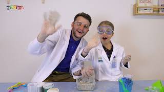Fun science in English : Making Oobleck (or non newtonian fluid), part 1