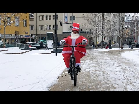 RIDING SANTA CLAUS - Andrea Maranelli
