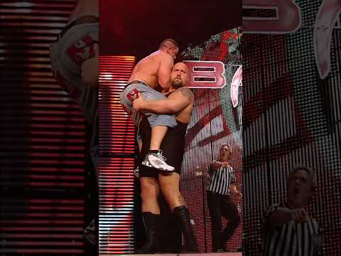 One of the most extreme chokeslams ever! #WWEBacklash