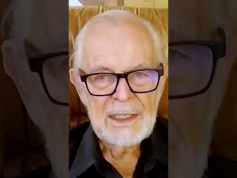 G. Edward Griffin: The Ultimate Dream of These Bankers Is a Cashless Society