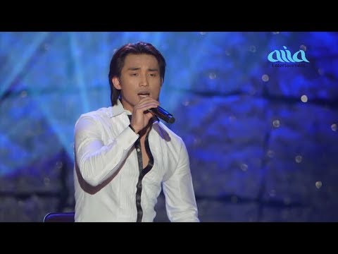 Thể hiện bởi Đan Nguyên
