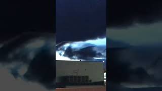 神みたいな雲(台風の目)
