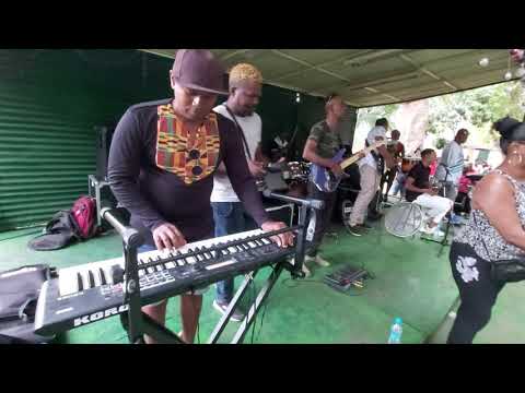 Sky To Be continued,a paroisse notré-dame 🇲🇺🇲🇺 ( mo demand toi pardon )