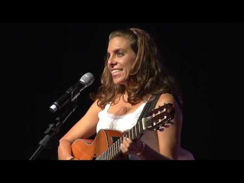 Marie Gabriella - Ilumina Minha Mãe (TEDxSãoPaulo)