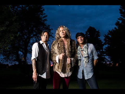 The Black Moods - Hazy Shade Of Wintour Mini-Doc