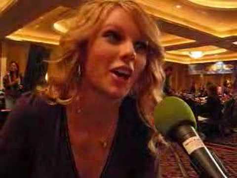 Taylor Swift 2007 CMA Awards