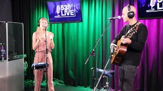 Emma Bale ft. Milow - Fortune Cookie | Live bij Evers Staat Op