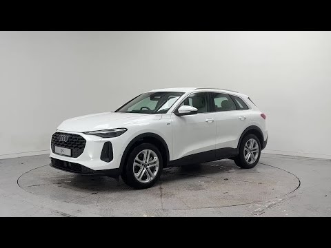 Audi Q5 SE E-HYBRID QUATTRO A/T - Image 2