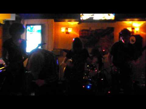 Pupious - Now I Lay Thee Down (machine head)