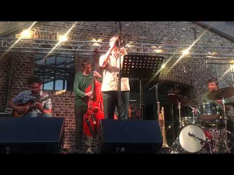 Tim Finoulst Trio & Bert Joris - Brother