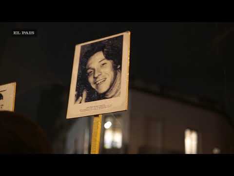 download lagu mp3 mp4 Marcha Del Silencio Uruguay, download lagu Marcha Del Silencio Uruguay gratis, unduh video klip Marcha Del Silencio Uruguay