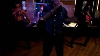 D Ellis Live Performance-Pop That Thang/Move Your Body Like A Stripper
