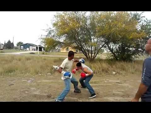 Mario vs. "El Negro"