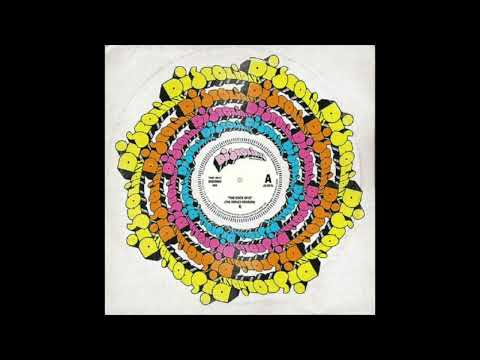 Q  - the voice of Q (the reflex revision)