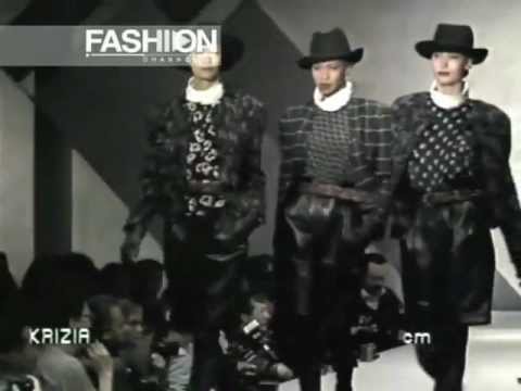 "Krizia" Autumn Winter 1988 1989 Milan pret a porter women by Canale Moda