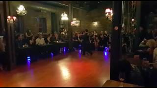 Alexander Moncada y Lia Selalmazidi 2