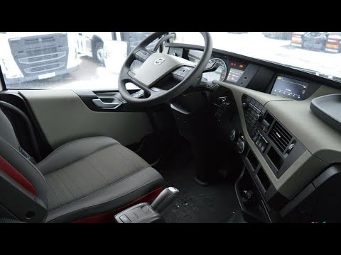 VOLVO автомат первый рейс на шаланде. Сам в шоке