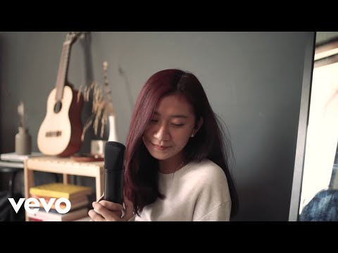 Belinda Permata - Bertaut