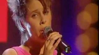 Alex Parks - I&#39;m Not In Love