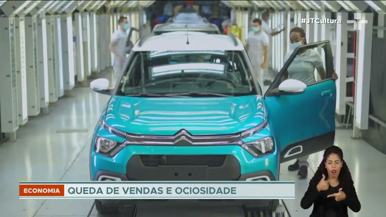 Três grandes montadoras paralisam a produção por queda de vendas no Brasil