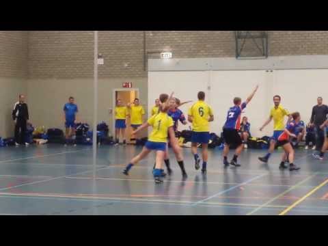 Korbatjo1 - Maassluis1 (16-11-2013)
