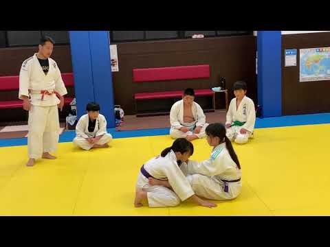 海老🦐をやったら起き上がる❗️ 柔道　寝技　寝技のアタック