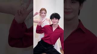 Download lagu 感谢我老铁今天到场支持@陈卓璇Thanks for coming today @Chen Zhuoxuan｜王赫野去吹一场野的风2.0演唱会 Wang Heye 2025 Concert｜250517 mp3