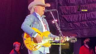 Dwight Yoakam / Keep on the sunny side / Humphreys - SD, CA / 11/7/21