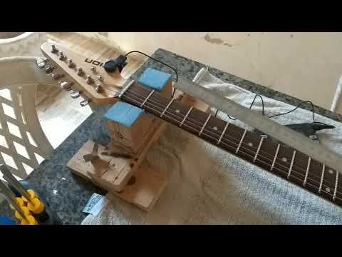 Why don't my guitar's octaves tune? And how do I tune the octaves?