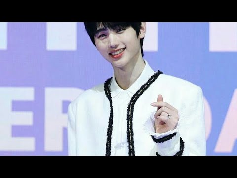 happy birthday sunghoon!!!!