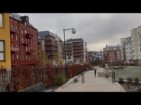 Stockholm Walks: Ringvägen - Norra Hammarbyhamnen. Very old and brand new areas of Södermalm. 