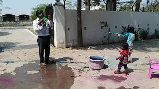 preview picture of video 'Pihu Playing Holi With Her Father Ambedkar Nagar 2019'