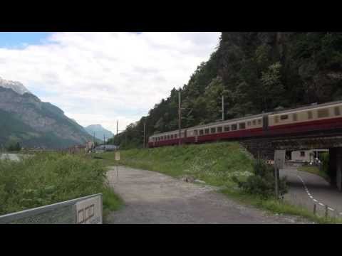 Bahnverkehr in Erstfeld Schützen, 15 6 13