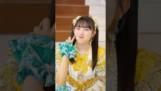 だれの手でしょうか?😉💛