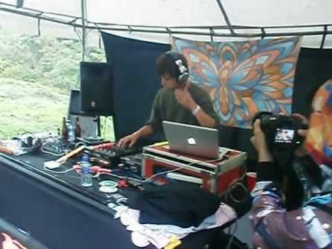 ELECTRYPNOSE LIVE COSTA RICA 30/5/12 MONTE EL PIZOTE 2