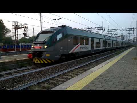 ETR425 032+033 Trenord - Monza - 20/09/2018